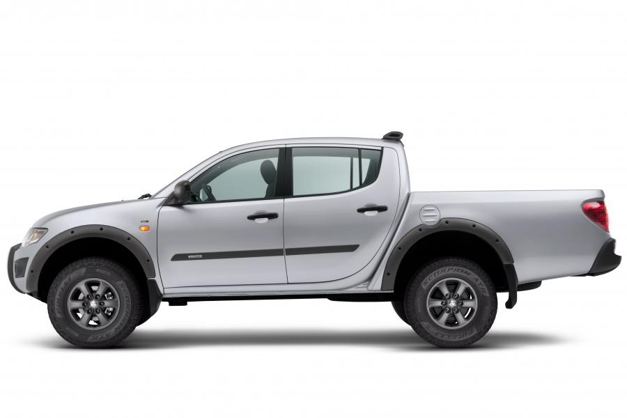  Mitsubishi L200 Triton OutDoor MT 2016 года  (LA) (фото 7 из 9)